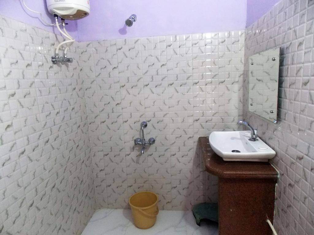 Hotel Goverdhan Tourist Complex Fatehpur Sikri Room photo