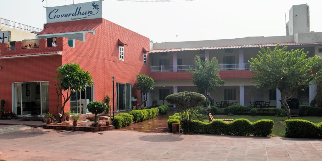 Hotel Goverdhan Tourist Complex Fatehpur Sikri Exterior photo